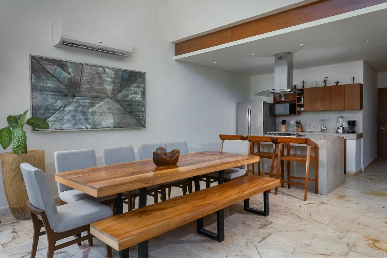 Spectacular 4Br Tulum Style Villa With Concierge And Secluded Pool 0*,  Mexico